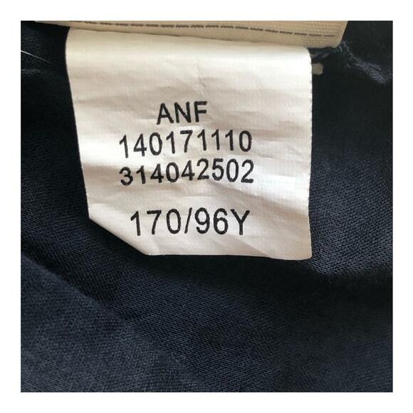 Abercrombie & Fitch Blue Tie Waist Button Up Ruffle Crochet Tank Jr Size Large - Picture 16 of 16